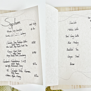 屯門隱世咖啡店｜純白風First Stage Cafe主打虹吸咖啡、戚風蛋糕