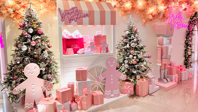 必影推介3：粉紅聖誕櫥窗