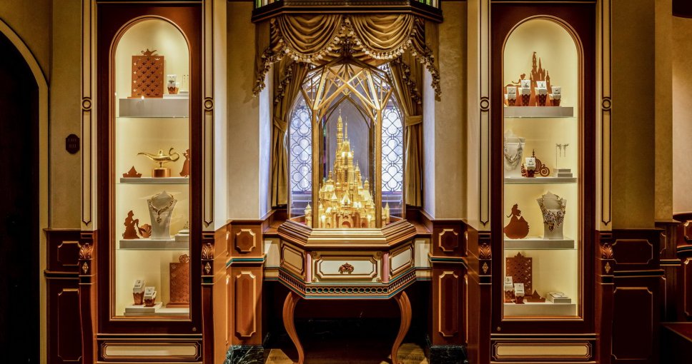 香港迪士尼樂園聖誕必看！「奇妙夢想城堡」足金城堡登場 +聖誕樂園精品推介