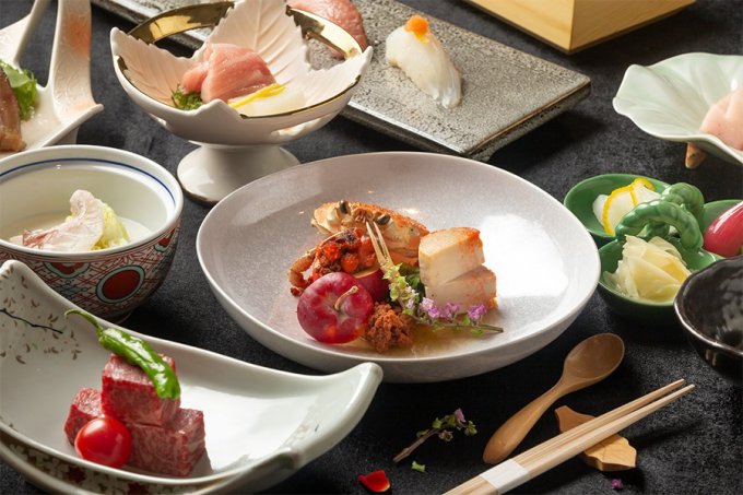 聖誕新年大餐｜於尖沙咀豐Sushi Yutaka節日限定廚師發辦Omakase