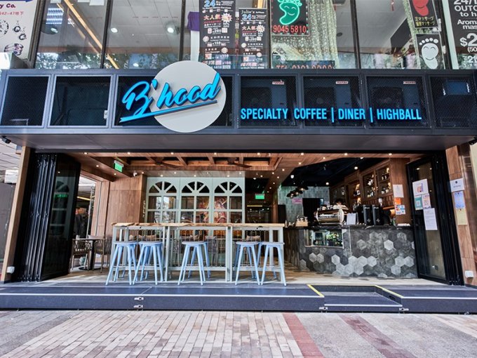 尖沙咀酒吧cafe！必食西班牙蛋餅、招牌油封鴨髀酥皮窩夫｜寵物友善餐廳