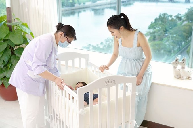 麗豪酒店 | 預訂「悅子‧悅美」囍月計劃 送滿月晚膳套餐6位 麗豪酒店 | 預訂「悅子‧悅美」囍月計劃 送滿月晚膳套餐6位