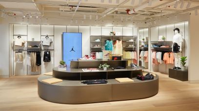 白色銅鑼灣Jordon Store於利園登場 Ⅰ 3000呎新店限定獨家抽籤活動、送傘優惠