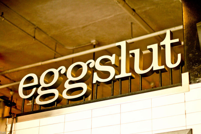 銅鑼灣美食推薦2023｜美國人氣餐廳Eggslut 6月登陸香港！雞蛋料理專門店﹕炒蛋漢堡包、半熟蛋薯蓉、牛油果沙律