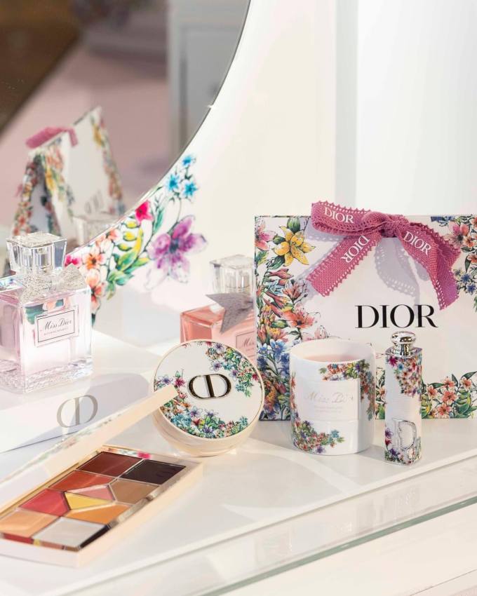 Miss Dior Blooming Boudior 千花化妝間進駐尖沙咀海港城！