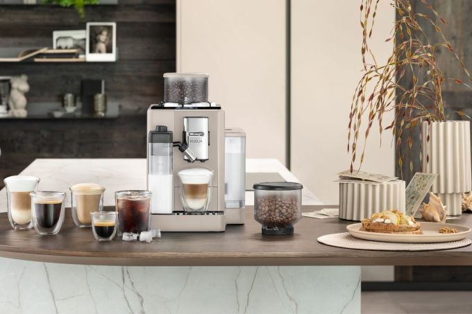 家用全自動咖啡機推薦｜De'Longhi全新RIVELIA豆倉轉換功能 隨時轉換咖啡豆！