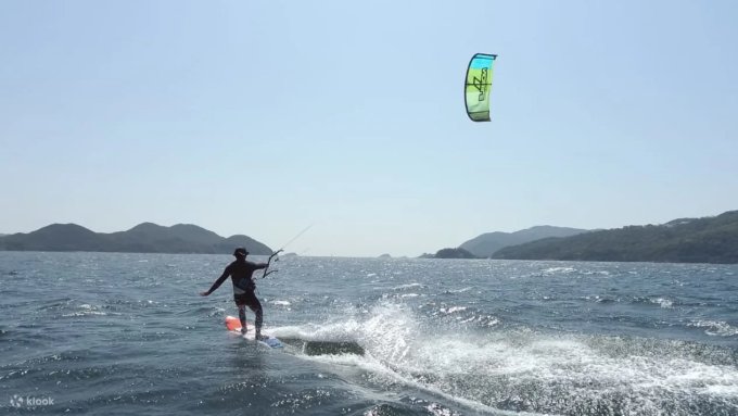 香港水上活動推薦2025｜10大人氣水上活動！橋咀島浮潛/大嶼山風箏衝浪/大埔獨木舟