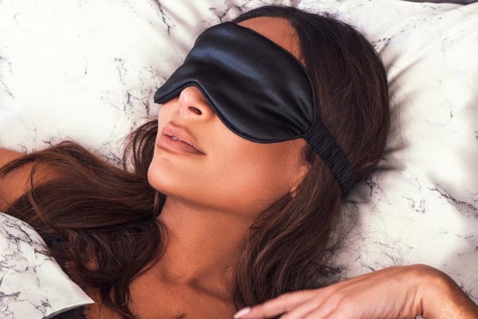 失眠睡不著怎麼辦？6個失眠解決方法+幫助睡眠好物推薦