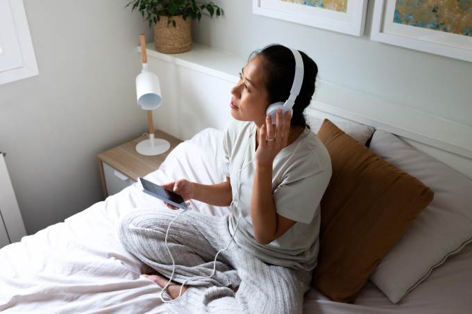 失眠睡不著怎麼辦？6個失眠解決方法+幫助睡眠好物推薦