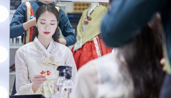 首爾韓服租借推薦2025｜8大人氣韓服體驗！韓服男/西花韓服/Hellohanbok租借推介