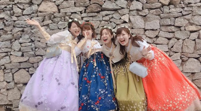 首爾韓服租借推薦2025｜8大人氣韓服體驗！韓服男/西花韓服/Hellohanbok租借推介