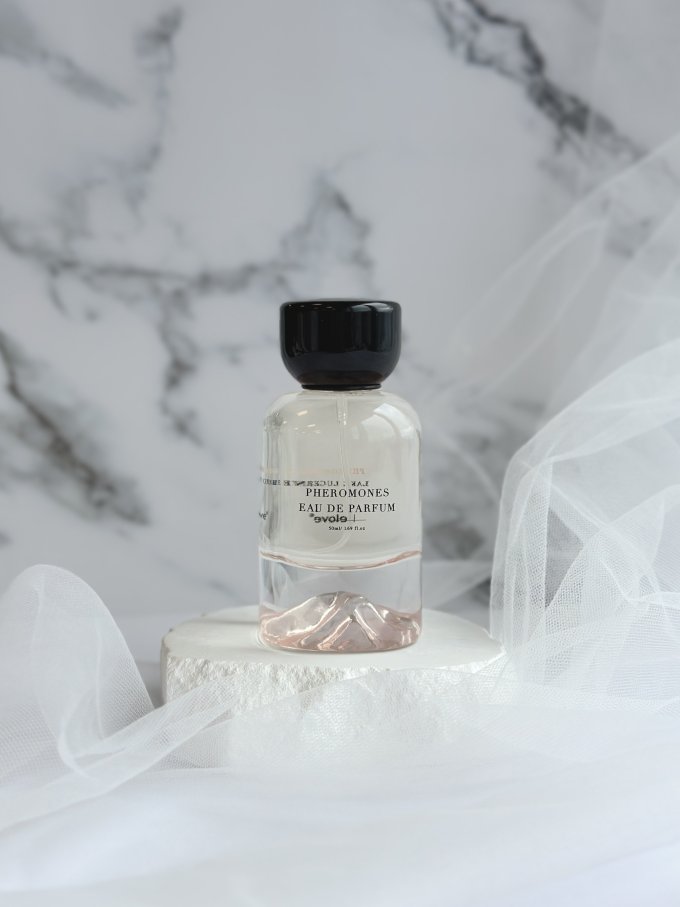 費洛蒙香水推薦｜約會必備小心思！Relove全新費洛蒙淡香精 輕鬆打造偽體香