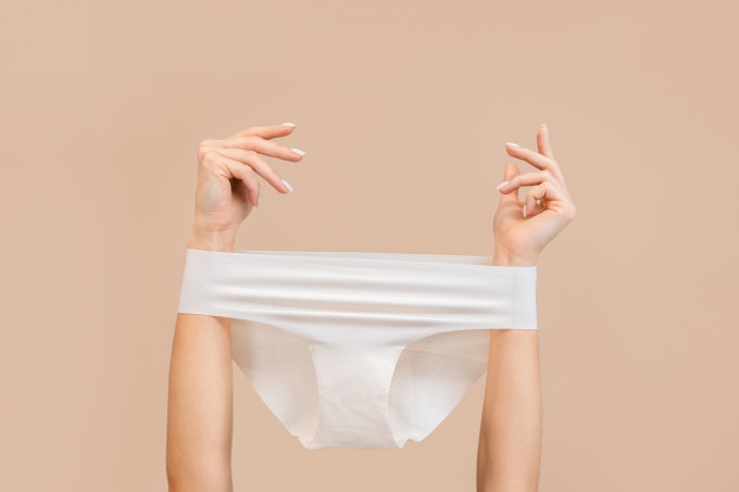 女性私密處保養方法｜10件美白/除毛/清潔私密處的保養產品推薦！