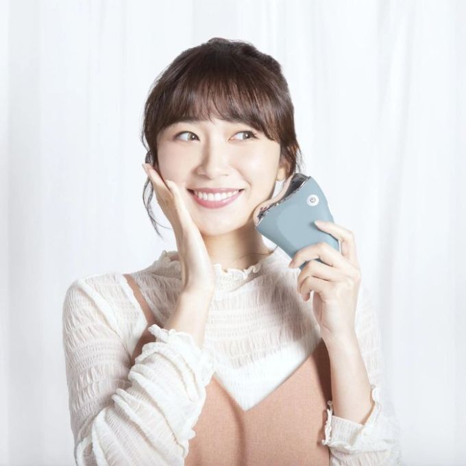 Emay Plus評價｜Emay Plus好用嗎？3款Emay Plus瘦面美容儀大比拼！