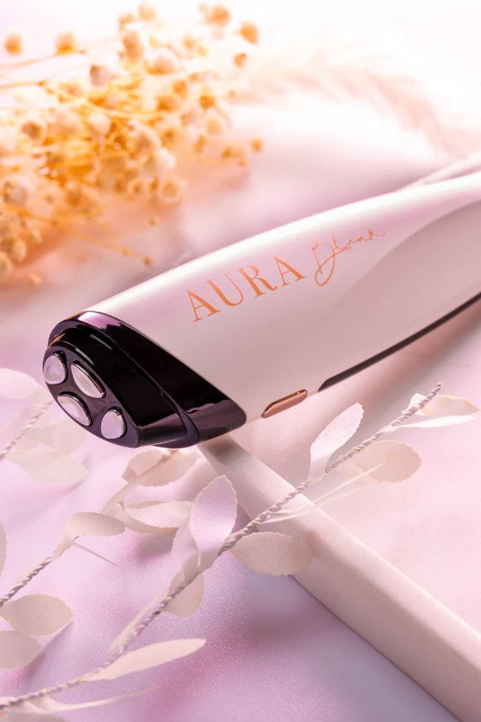 Aura Australia Aura Blink評價｜脈衝拉提眼部美容儀改善黑眼圈/皺紋/眼袋/浮腫等問題！