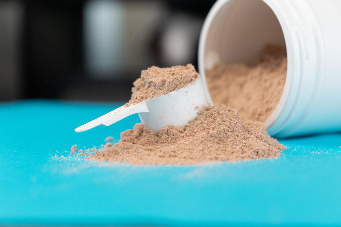 蛋白粉推薦2025｜蛋白粉怎麼吃？蛋白粉減肥增肌正確食用方法+挑選指南