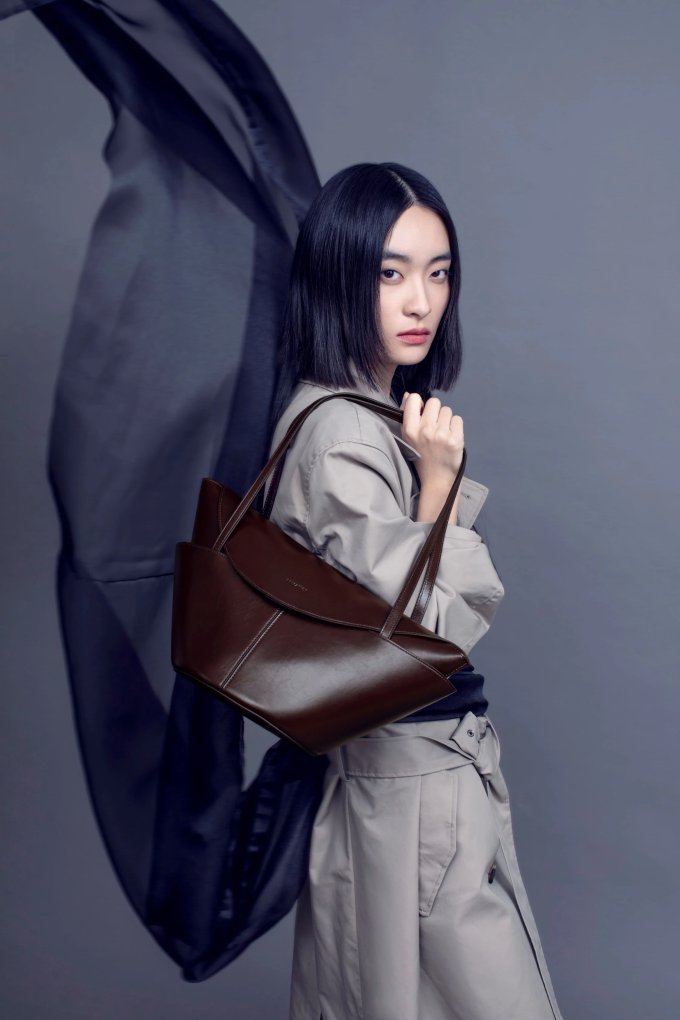 情侶禮物推薦2025｜送男/女朋友實用情侶禮物排行榜TOP33！一對/客製化/DIY禮物等