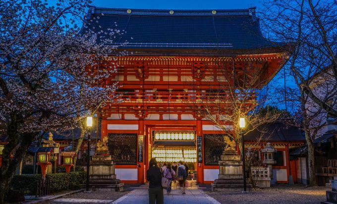 京都自由行｜15大必去京都景點！最新任天堂博物館/絕美神社/京都近郊一日遊