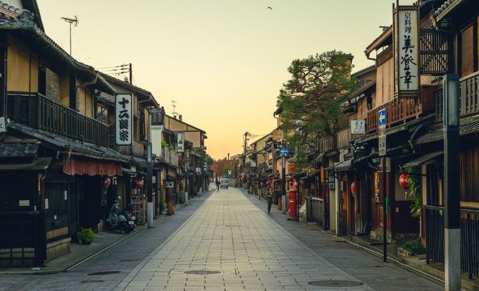 京都自由行｜15大必去京都景點！最新任天堂博物館/絕美神社/京都近郊一日遊