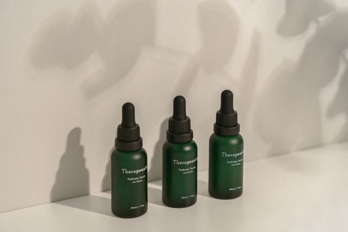 皮膚療法｜香港科研護膚品牌Therapeautic好用？用家+編輯真實評價！