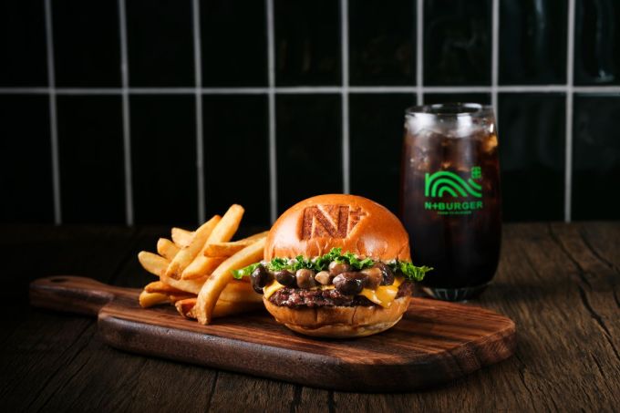 香港食飯好去處2025｜17間同事/閨蜜朋友聚會餐廳推薦！平價/靚餐廳打卡都有！