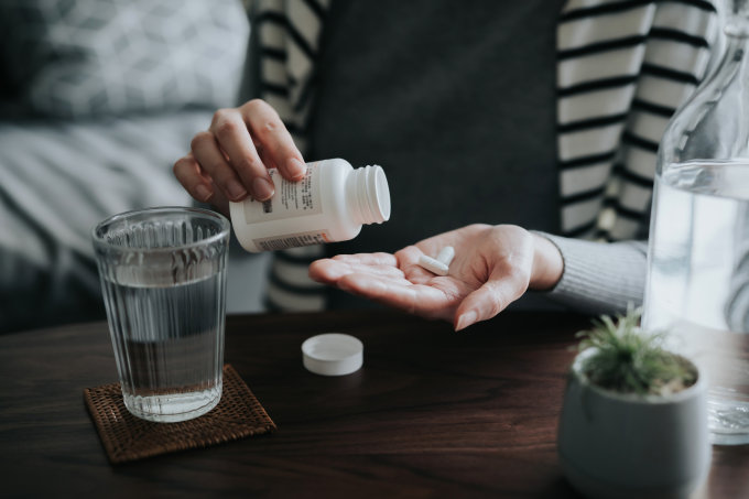 手腳冰冷原因｜5個手腳冰冷改善方法+手腳冰冷食療/保健品推薦！讓身體從內而外暖起來