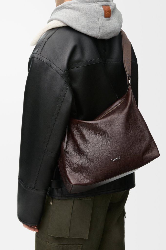 LOEWE手袋推薦2025｜10款人氣LOEWE袋款一次看清！LOEWE flamenco/cubi/gate/goya