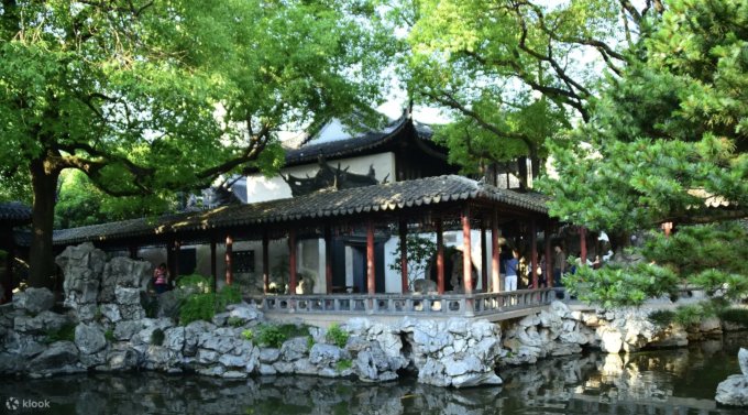 上海自由行攻略2025｜12大上海好去處推薦+上海四天三夜自由行懶人包