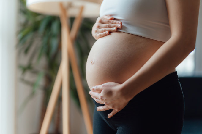 滴雞精孕婦推薦2025｜懷孕滴雞精養胎全攻略！孕婦滴雞精好處/禁忌+滴雞精懷孕後期食法