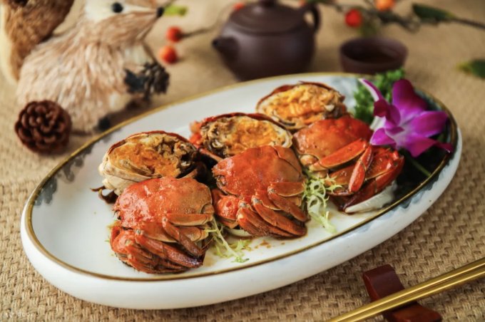 大閘蟹2025｜10間抵食大閘蟹宴推介！富臨皇宮/羲和雅苑/陶源酒家大閘蟹放題+大閘蟹公母差別/價格/禁忌