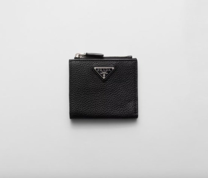 女生聖誕禮物2025｜送女朋友/老婆聖誕禮物推薦Top 20！耳機/香水/銀包精選清單