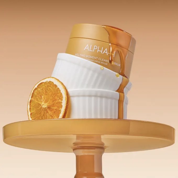 聖誕節交換禮物推薦2025 ｜交換禮物最想收到甚麼？交換禮物排行榜Top 30！菲林相機/護手霜/風筒清單