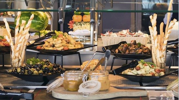 尊貴會員禮遇 - 兌換皇家加勒比遊輪 - 海洋光譜號日本10天豪華遊輪假期 (二人陽台客房) 21/12出發 (總值 $26,256)