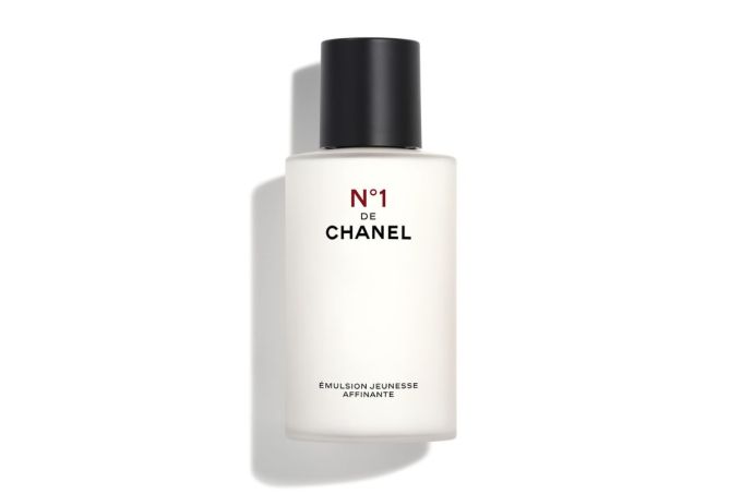 熟齡肌膚保養品推薦｜如何選擇？15件熟齡晚霜/面膜/眼霜/化妝水推薦+評價