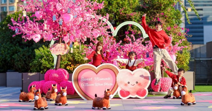 送禮活動 | 荃灣廣場「金馬花開•座枱揮春利是封」或 新達廣場「馬年吉祥利是封」