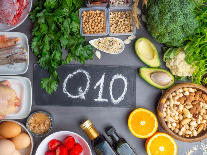輔酶Q10品牌推薦2026｜輔酶Q10功效/副作用/食物一文看！精選Swanson/Qunol/NOW Foods輔酶Q10
