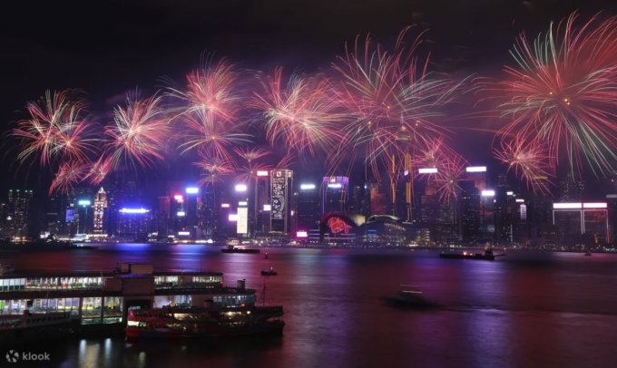 國慶煙花2026｜香港13個睇煙花表演好去處！免費區/觀景台/船上觀看